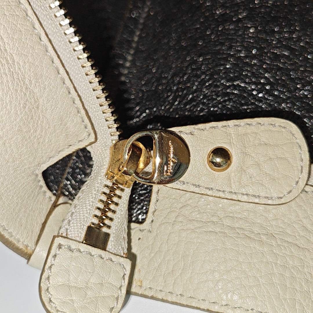 Calfskin Tote Bag Beige