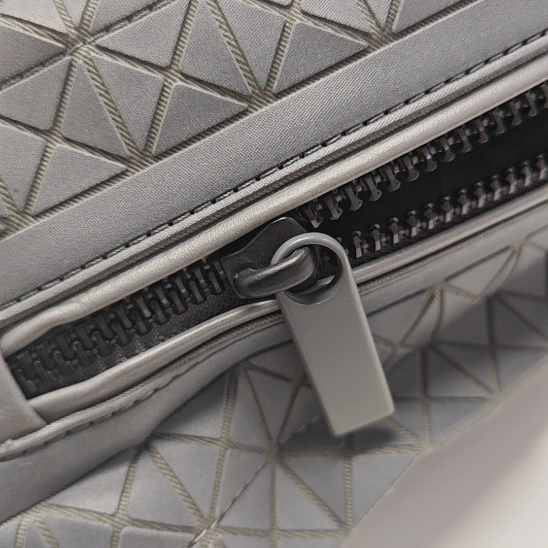 Special Material Shoulder Bag Gray
