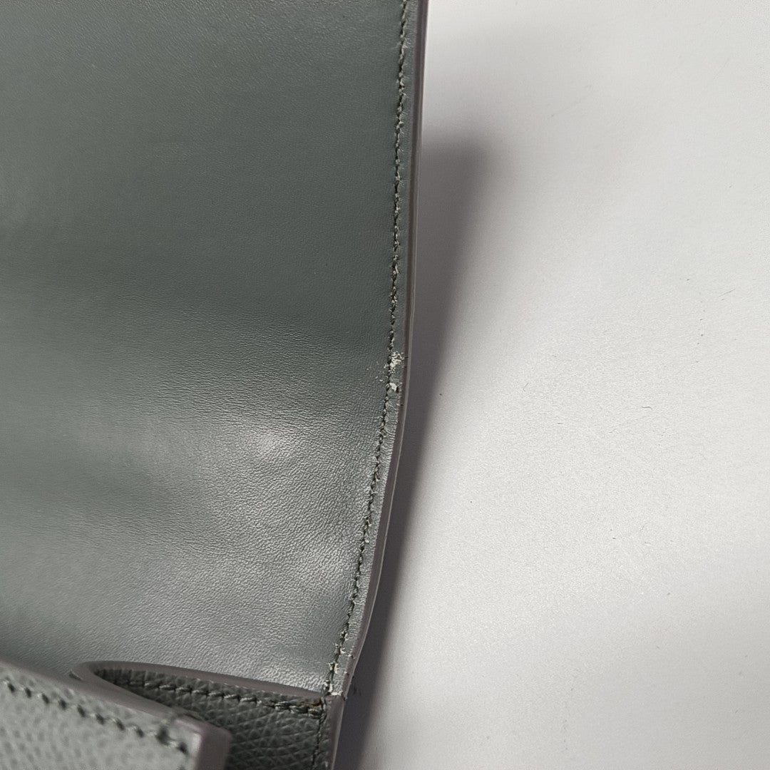 30 Montaigne Calfskin Gray