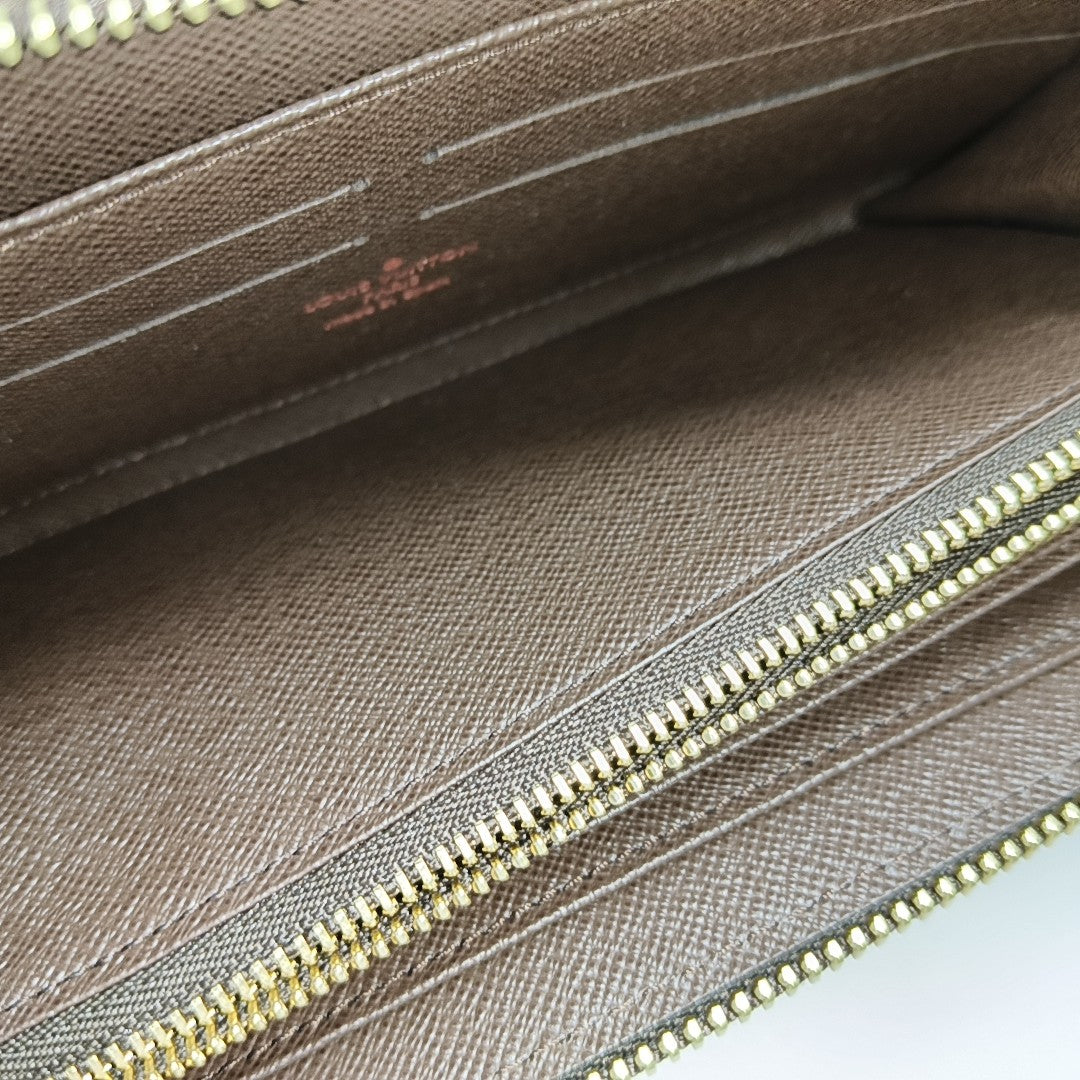 ZIPPY Damier Ebene Coated Canvas Brown Wallet