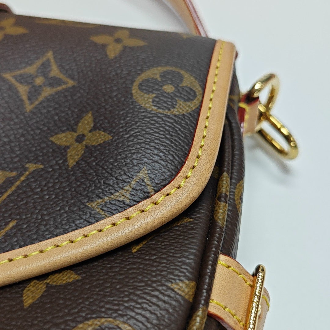 SAUMUR BB Monogram Coated Canvas Brown