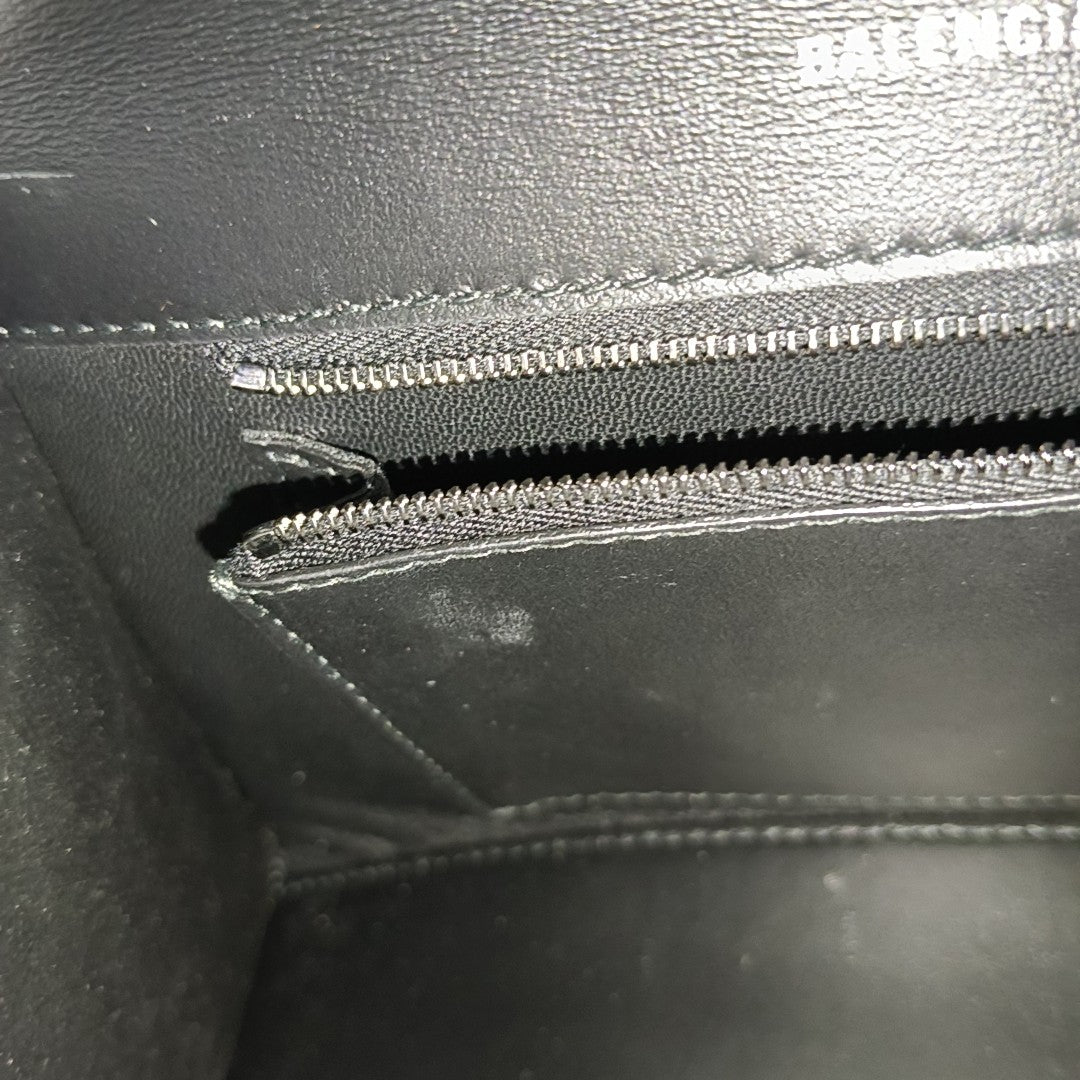 Hourglass S Calfskin Black