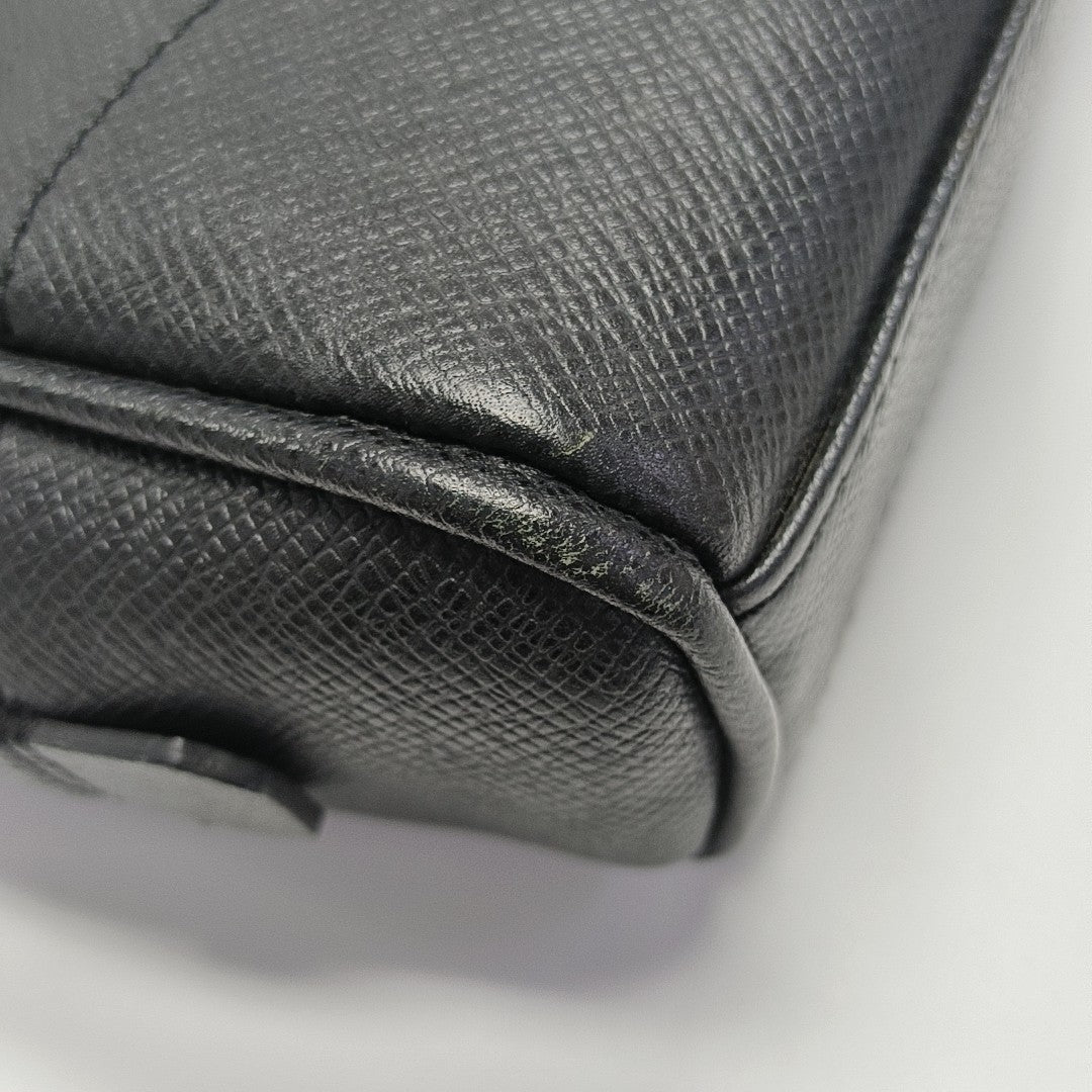 IGOR Calfskin Black