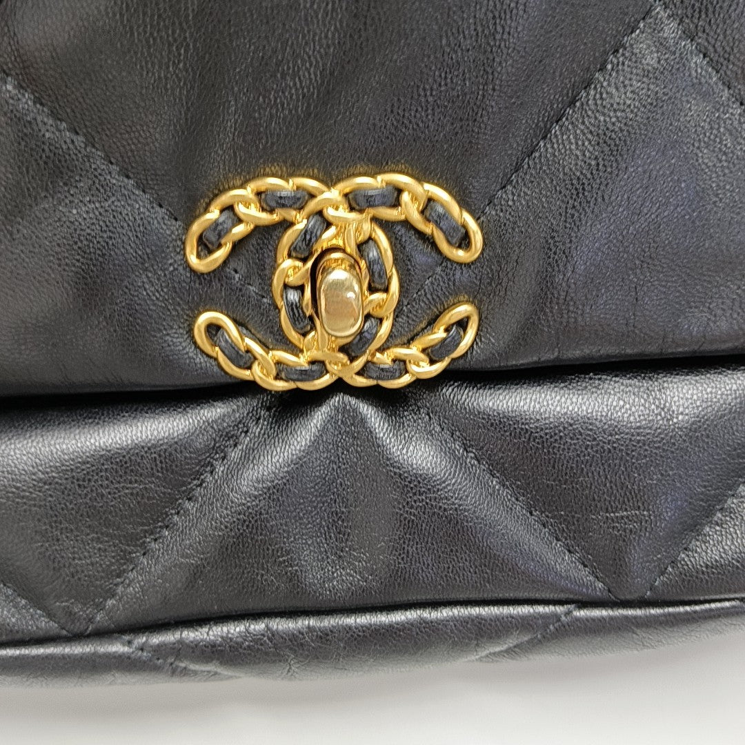 CHANEL 19 Small Quilted Calfskin Black