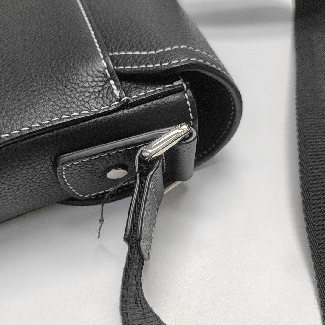 Saddle Small Calfskin Black