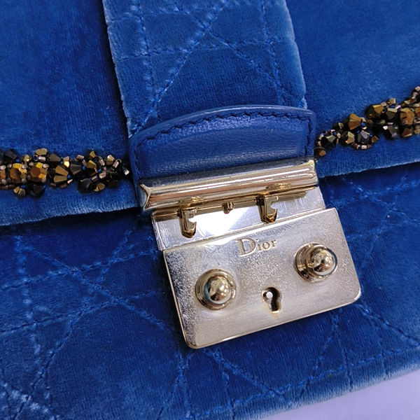 Miss Dior Cannage Velvet Blue