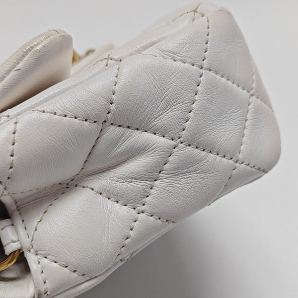 CLASSIC FLAP Mini Quilted Lambskin White