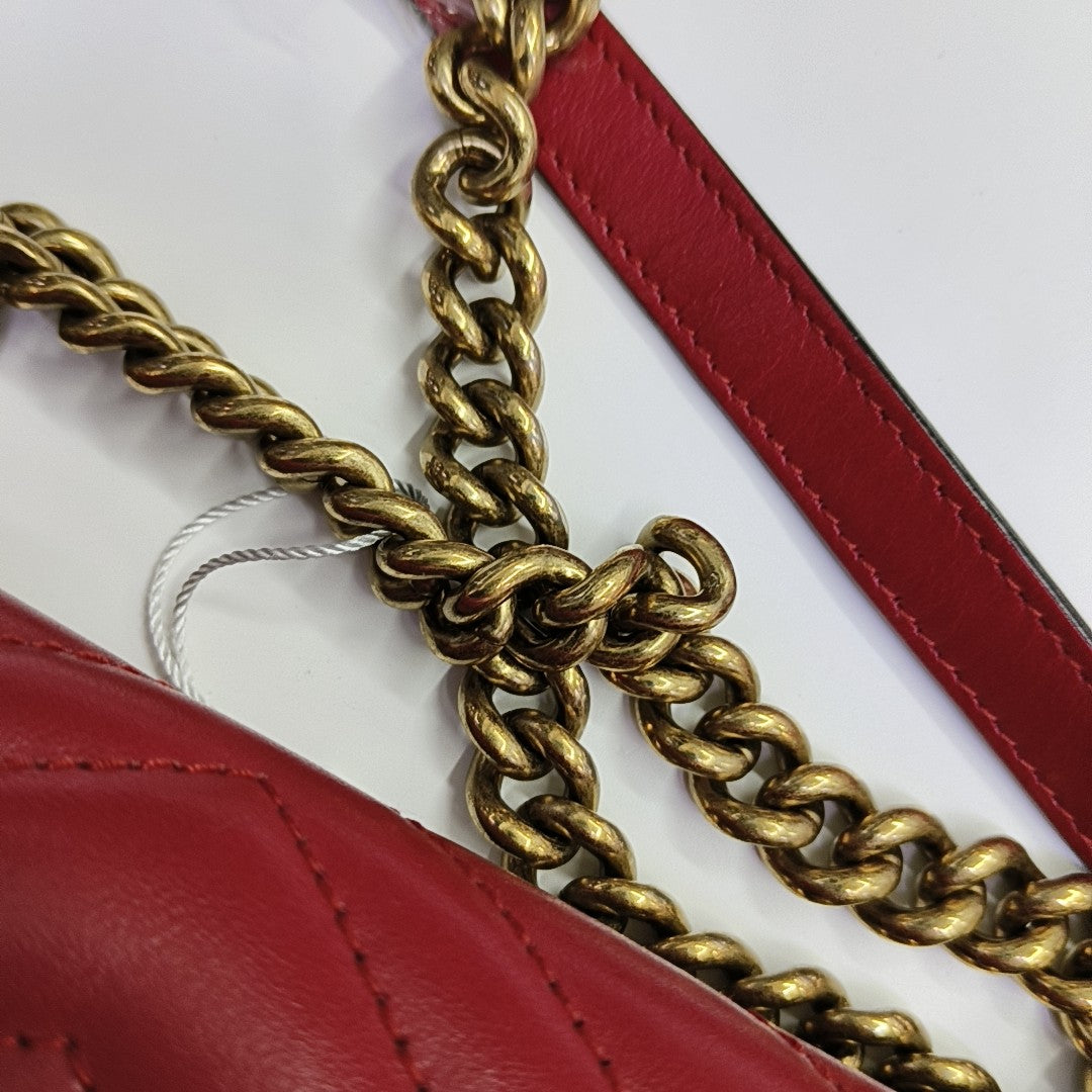 GG Marmont Medium Quilted Calfskin Red