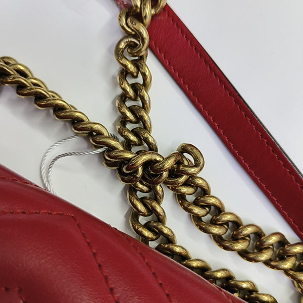 GG Marmont Medium Quilted Calfskin Red