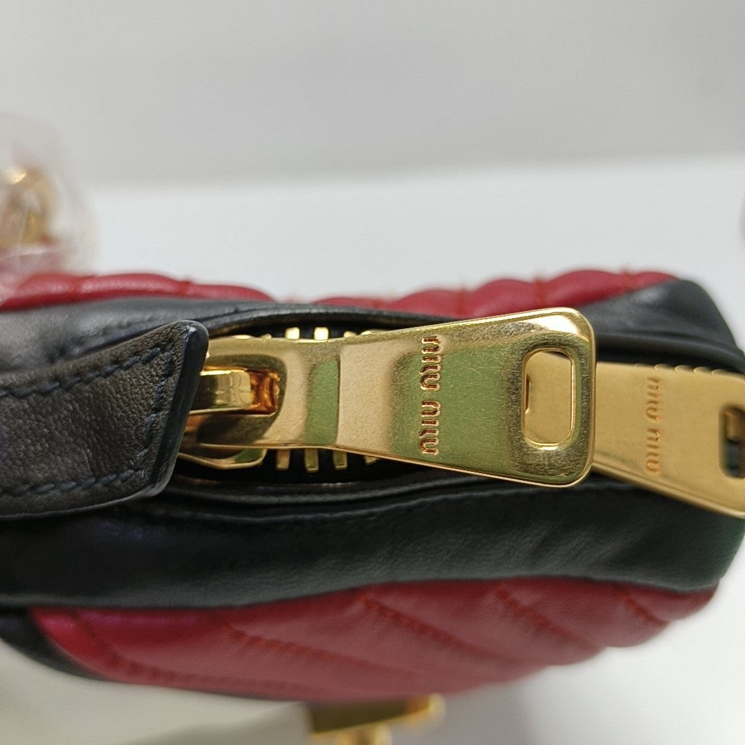 Quilted Lambskin Shoulder Bag Red
