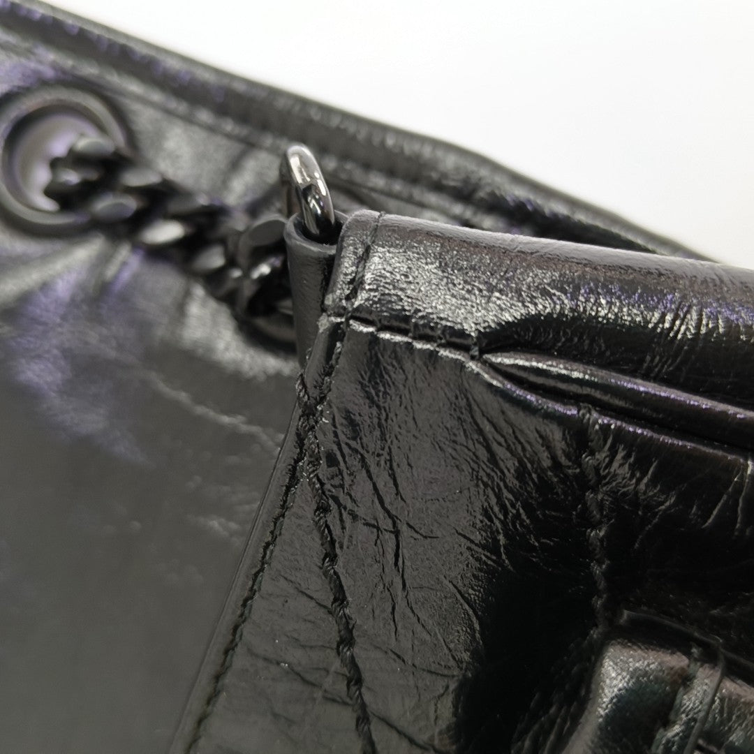 NIKI Medium Chevron Calfskin Black