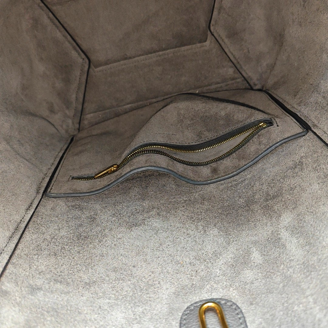Authenticated pre-owned  SANGLE Calfskin Grey - Bucket Bag at Looply