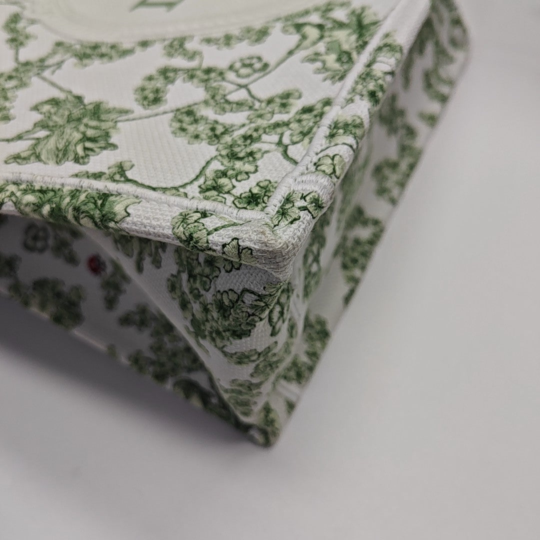 Book Tote Medium Fabric Green