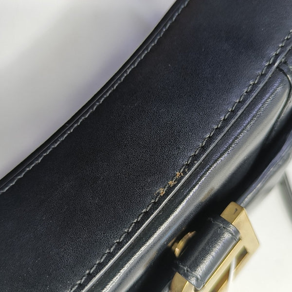 Hourglass Wallet On Chain Mini Calfskin Black