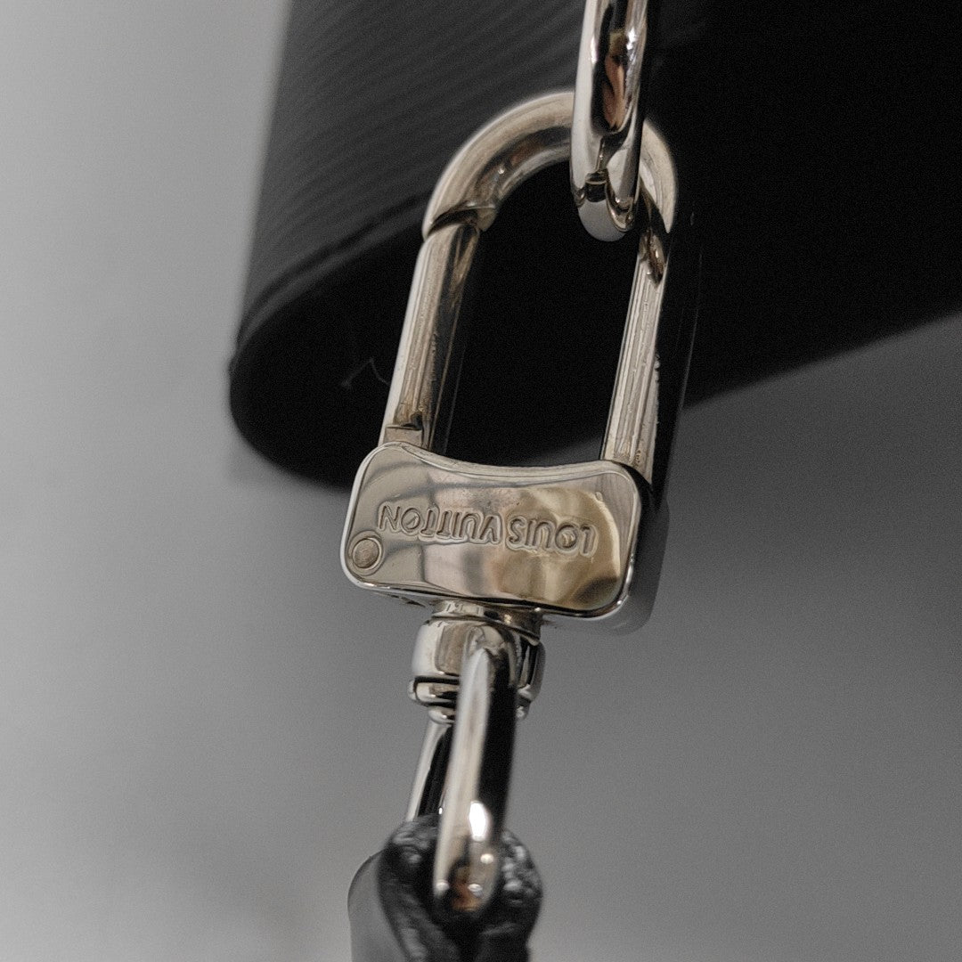 NÉONOÉ MM Epi Black