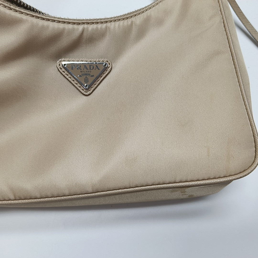 Re-Edition2005 Mini Nylon Beige