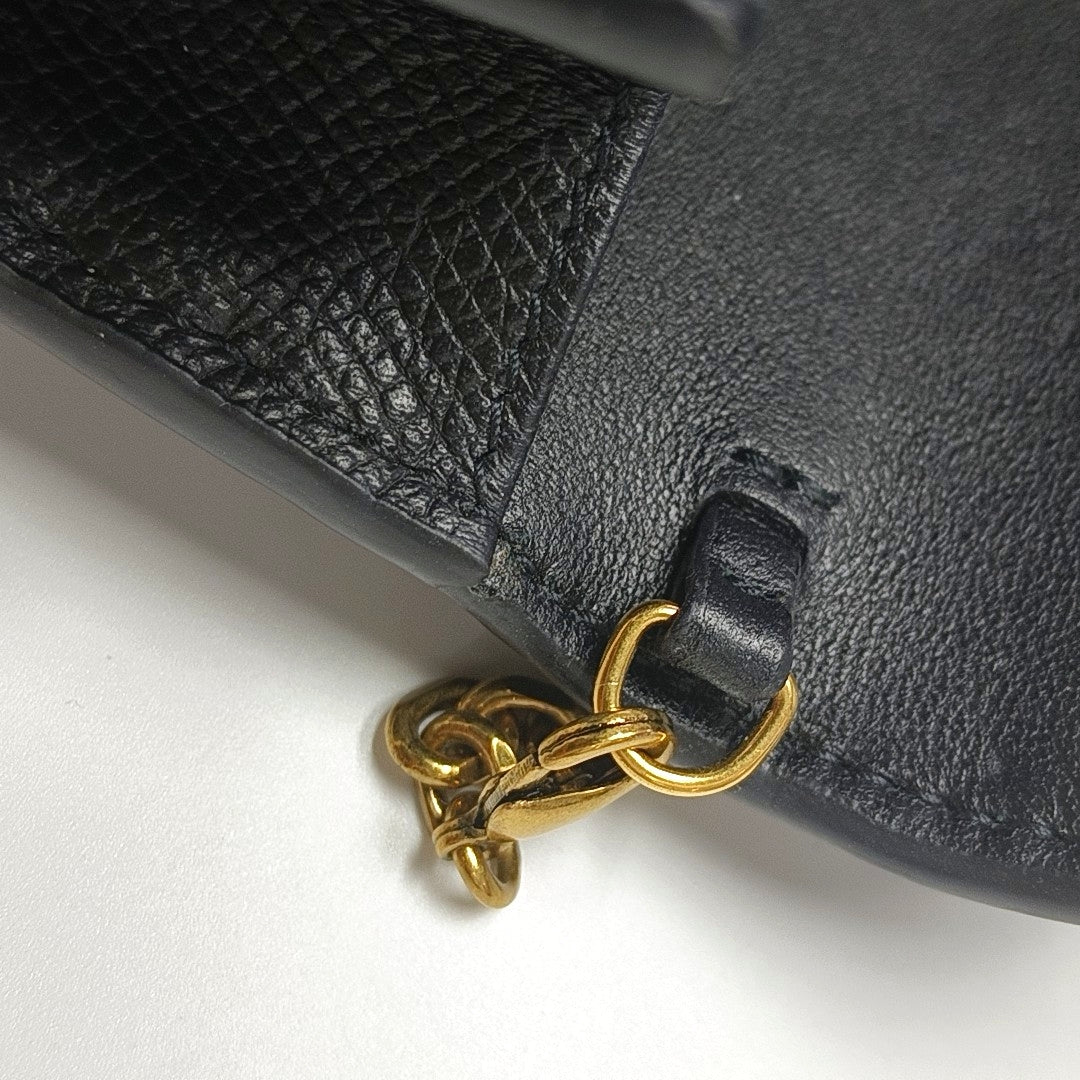 Authenticated pre-owned  Saddle Calfskin Black - Crossbody Bag at Looply