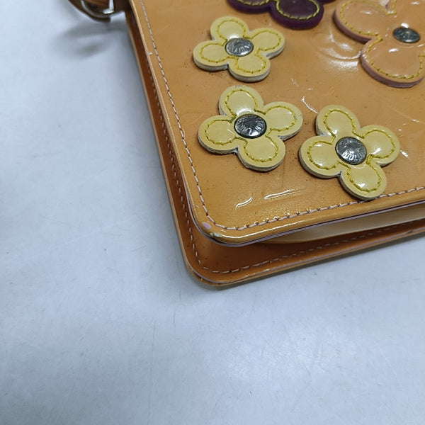 Accesorios GM Monogram Charol Amarillo