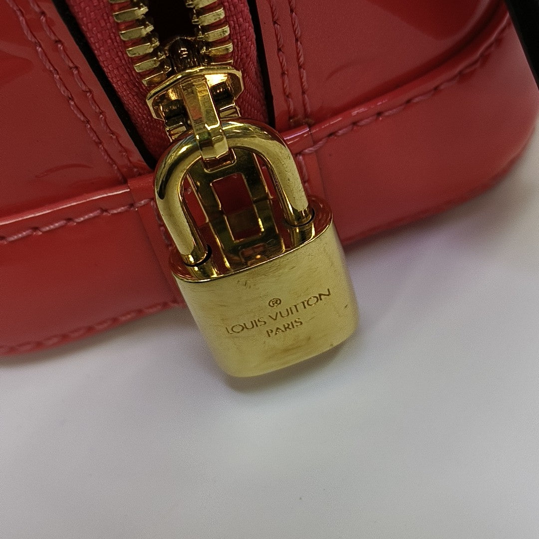 ALMA BB Patent Leather Red
