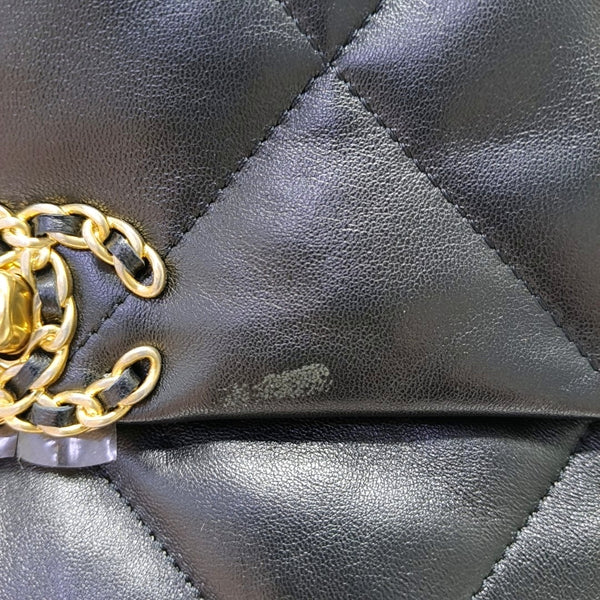 CHANEL 19 Small Quilted Lambskin Black