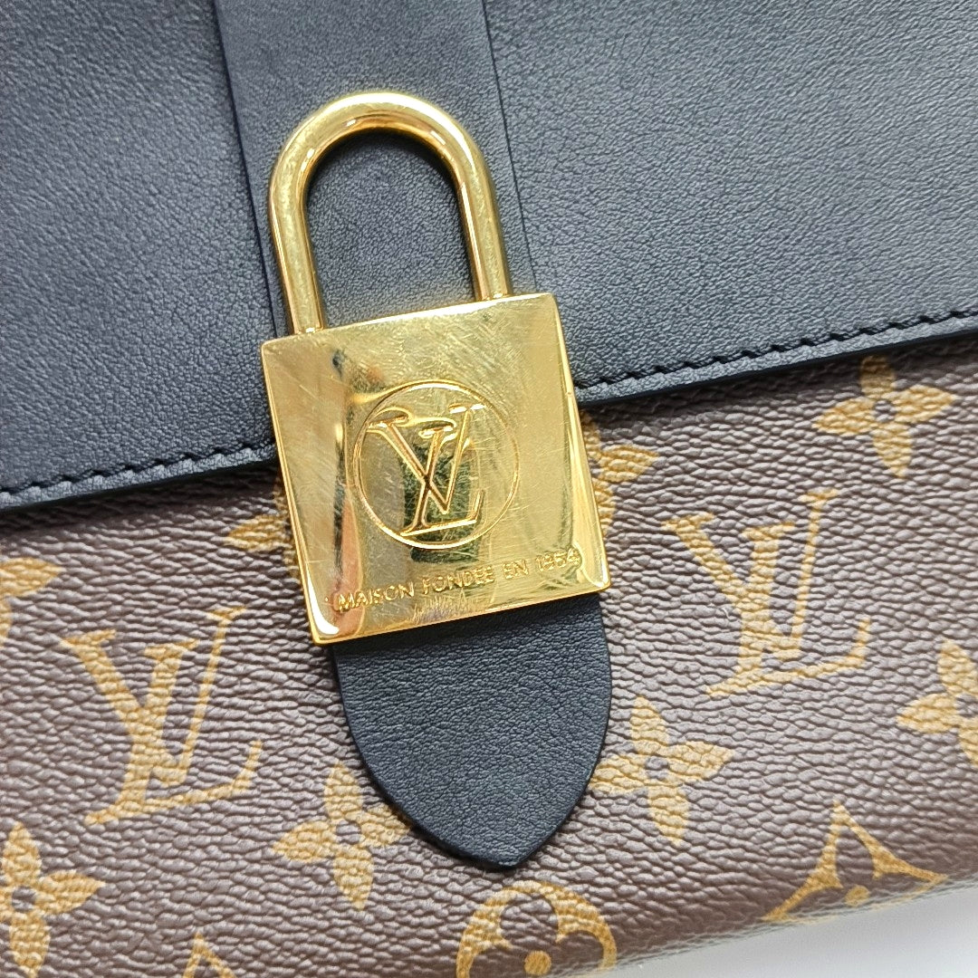 Authenticated pre-owned  LOCKY BB Monogram Coated Canvas Brown - Shoulder Bag at Looply