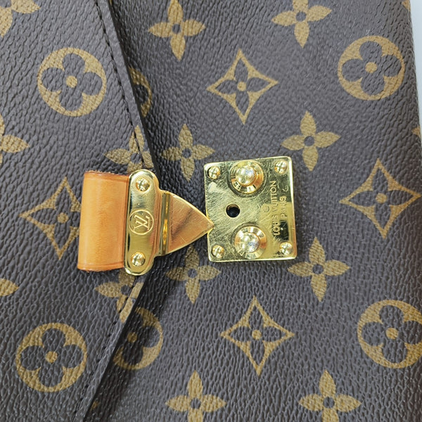 MÉTIS MM Monogram Coated Canvas Brown