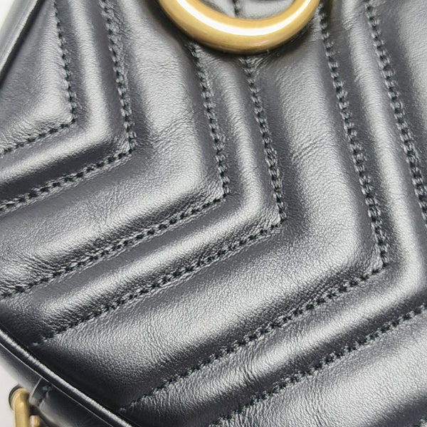 GG Marmont Small Quilted Calfskin Black