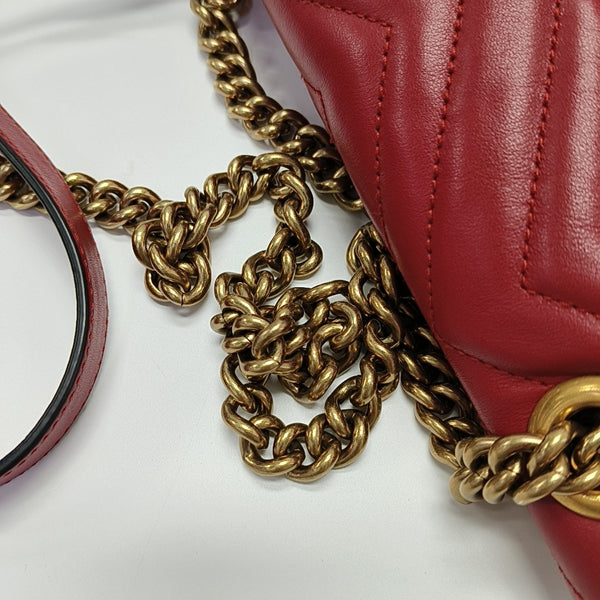 GG Marmont Medium Quilted Calfskin Red