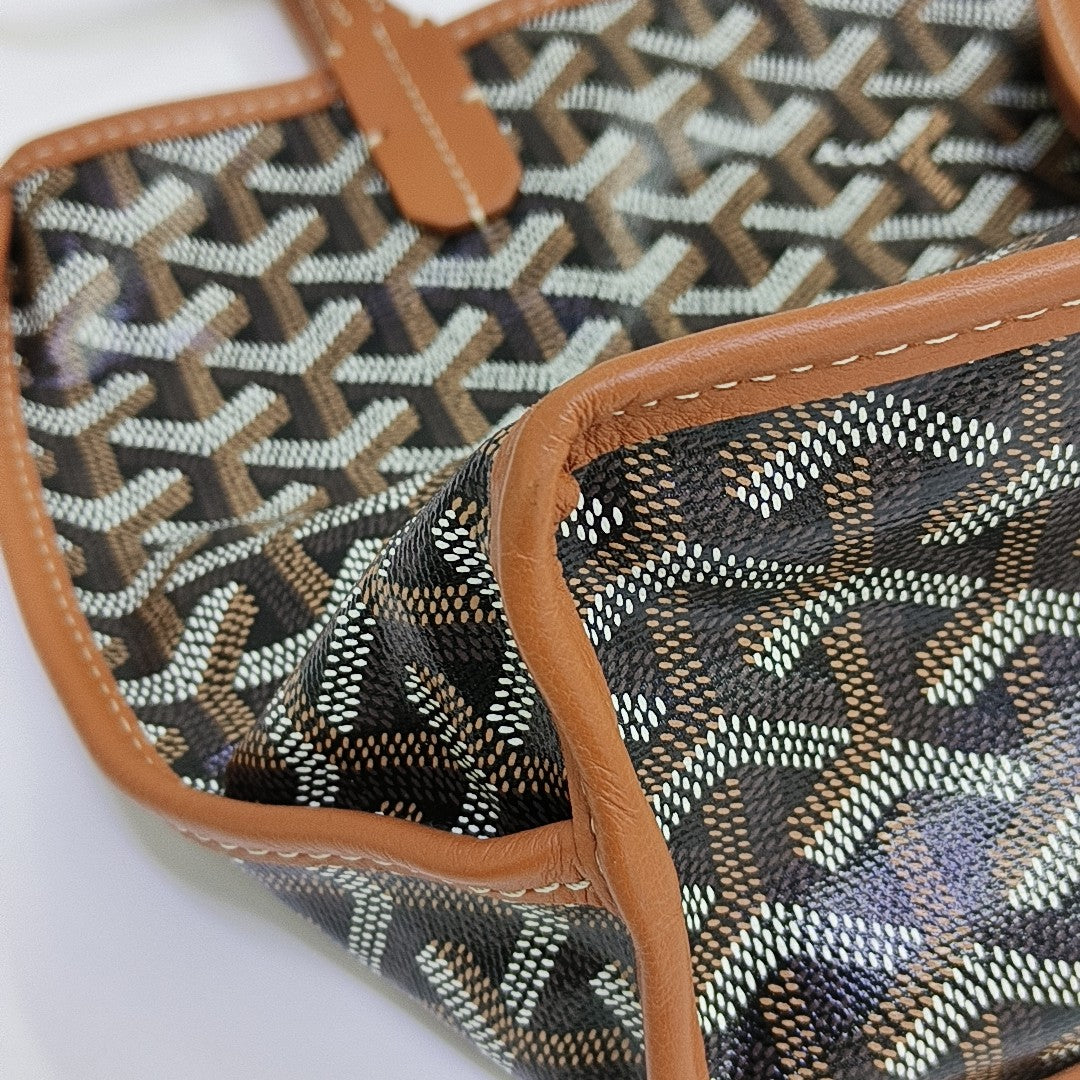 Anjou Mini Coated Canvas Brown