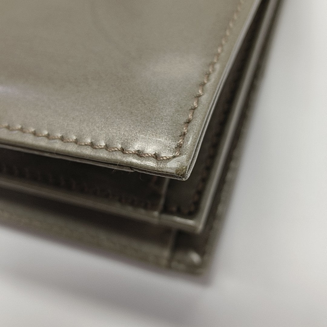 Patent Leather Gray