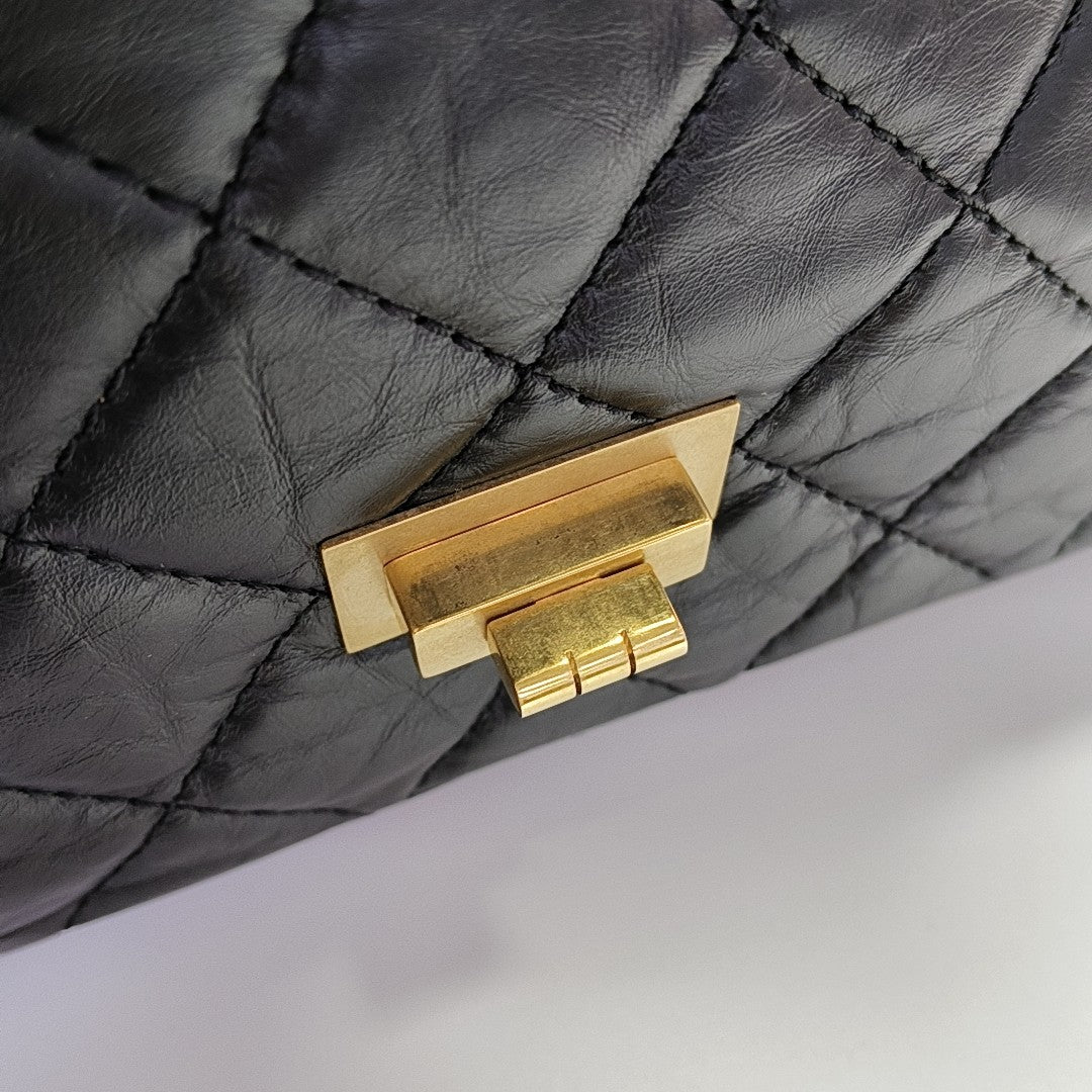 2.55 Maxi Quilted Calfskin Black