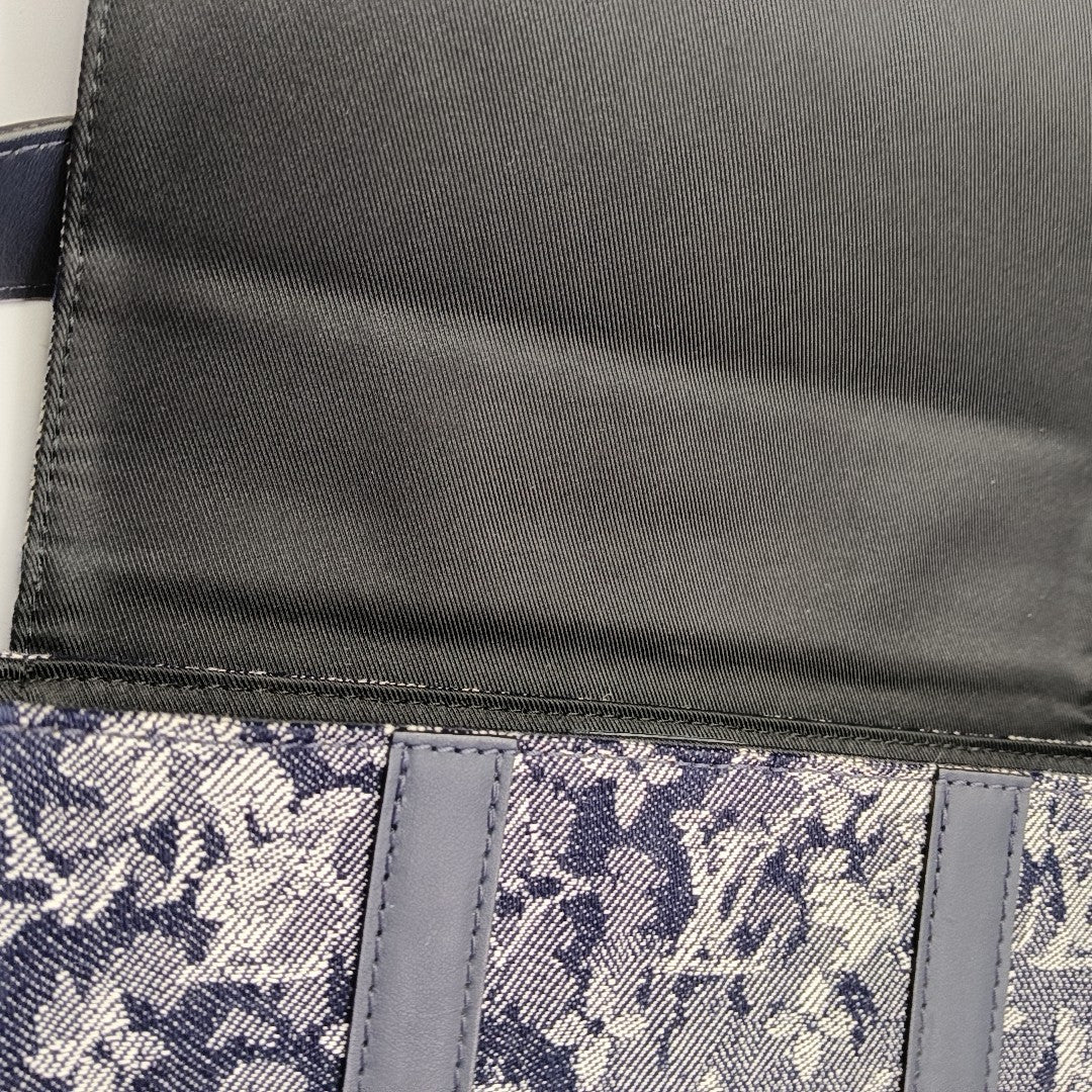 TRUNK PM Monogram Canvas Blue