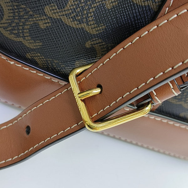 TRIOMPHE CANVAS Small Coated Canvas Brown