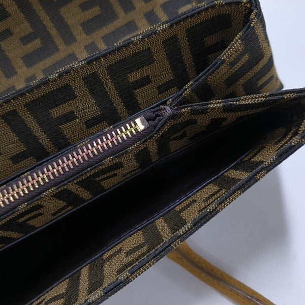 Canvas Brown