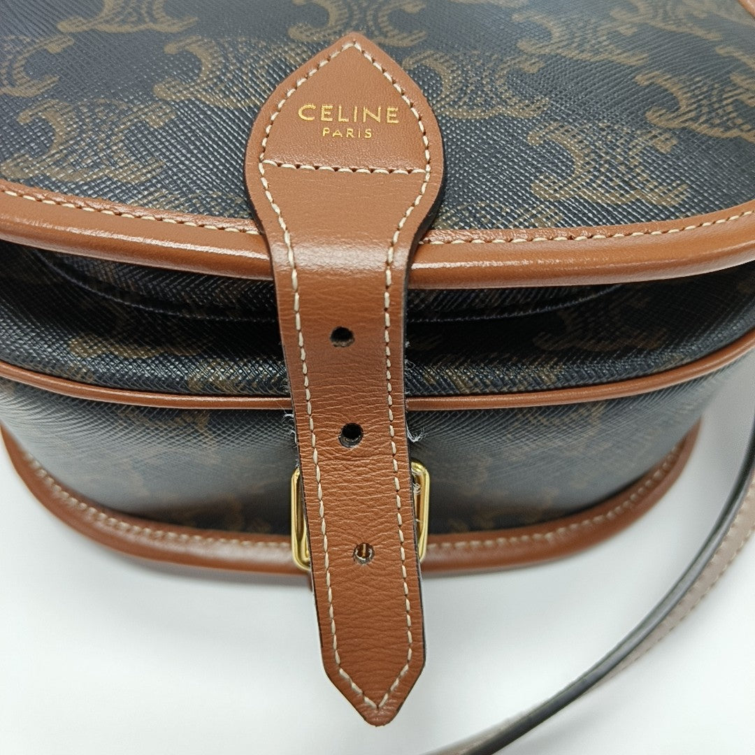 FOLCO Medium Coated Canvas Brown