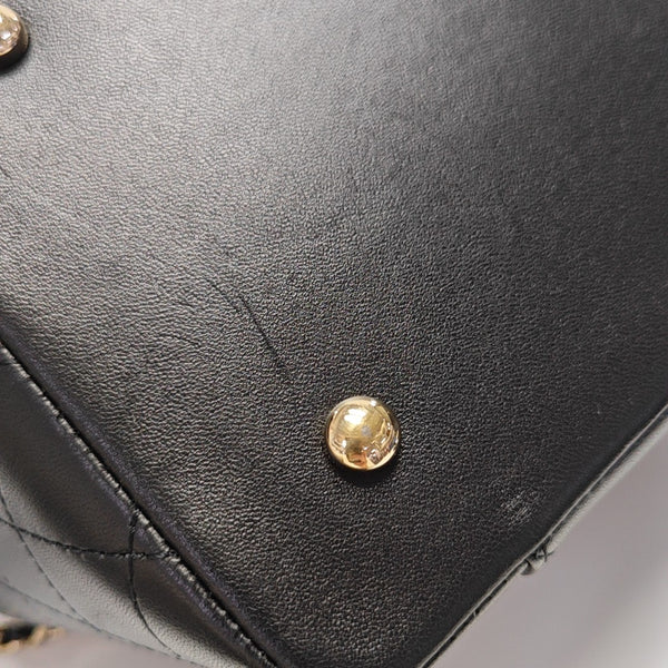 VINTAGE COSMETIC BAGS Quilted Lambskin Black