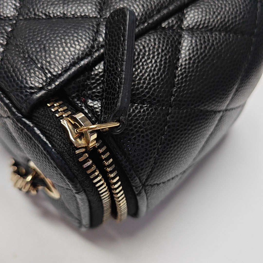 VANITY CASE Mini Quilted Grained Calfskin Black