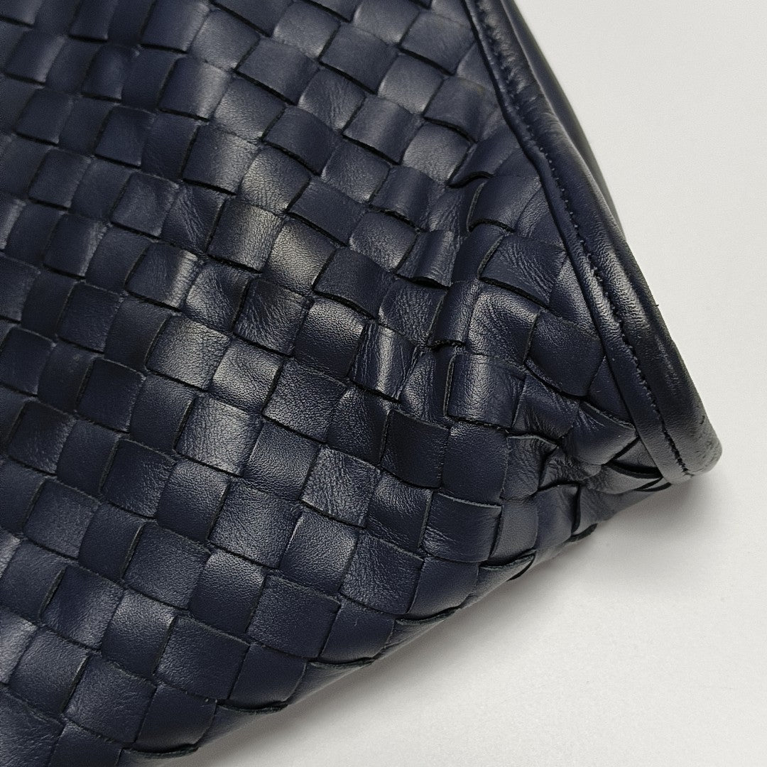 Calfskin Shoulder Bag Blue