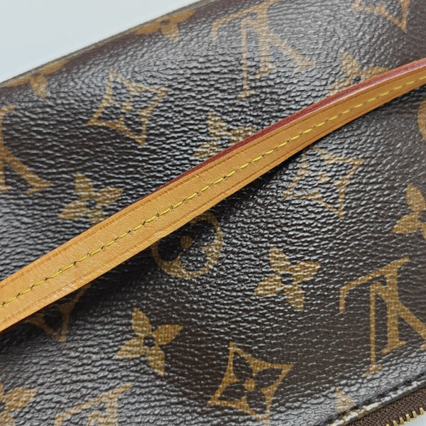 ACCESSOIRES GM Monogram Coated Canvas Brown