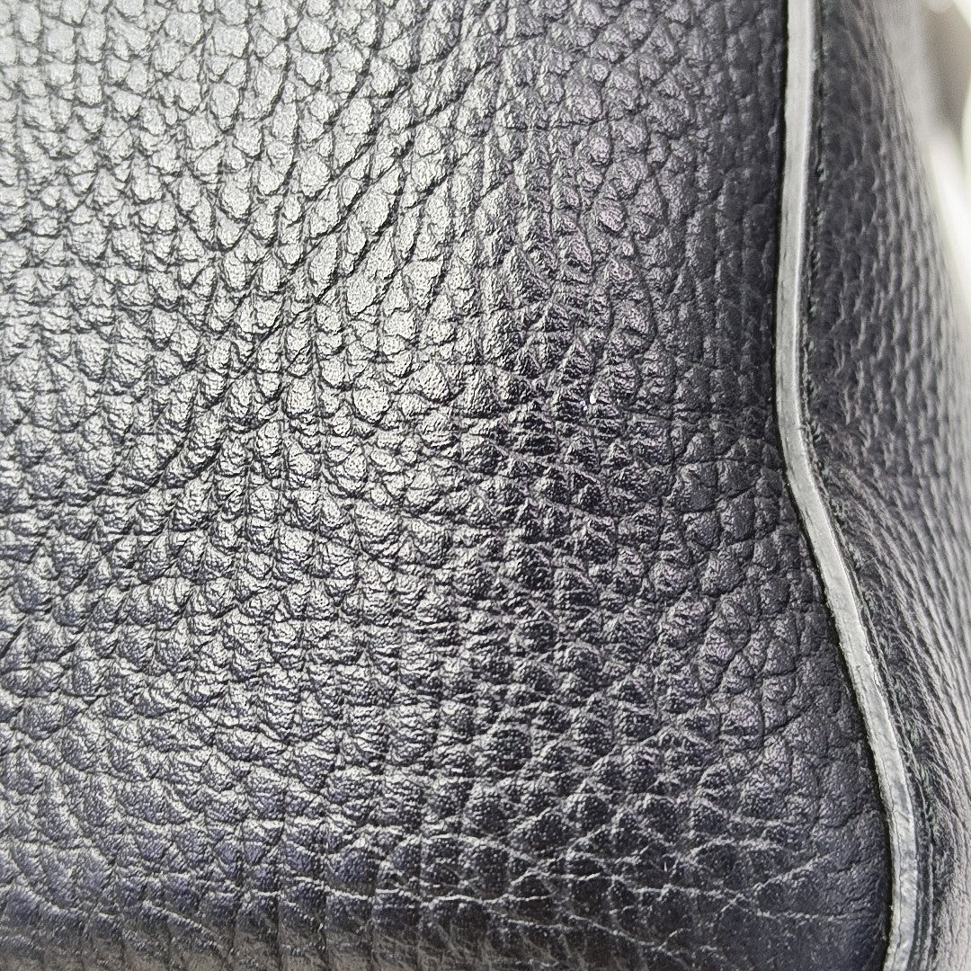 Swing Calfskin Black