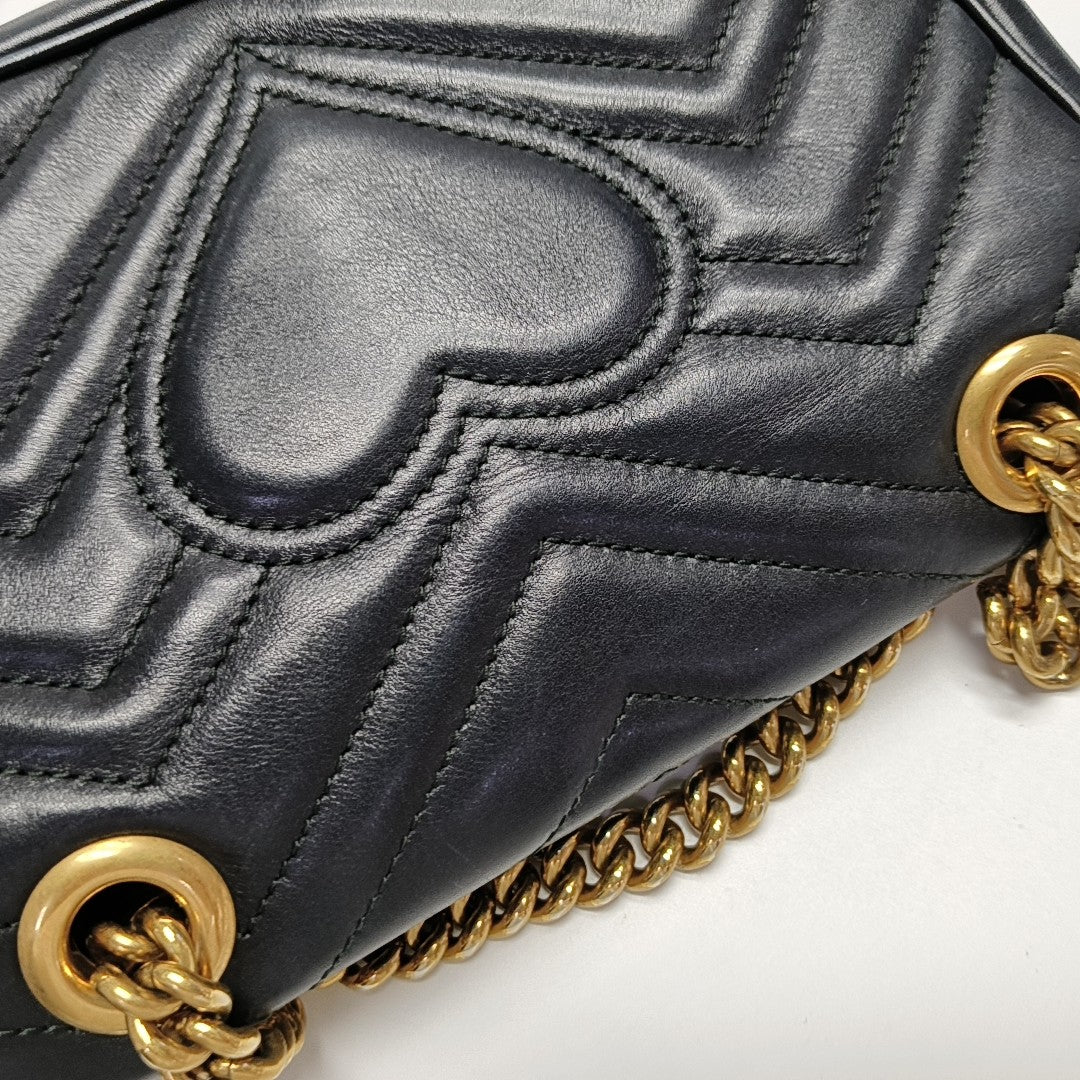 GG Marmont Small Quilted Calfskin Black