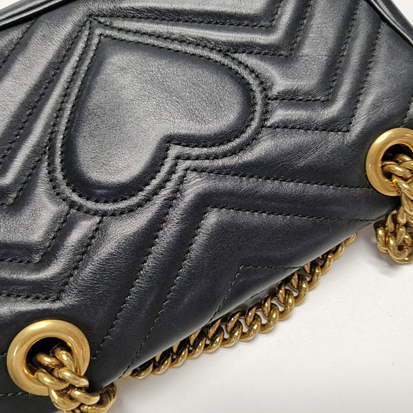 GG Marmont Small Quilted Calfskin Black