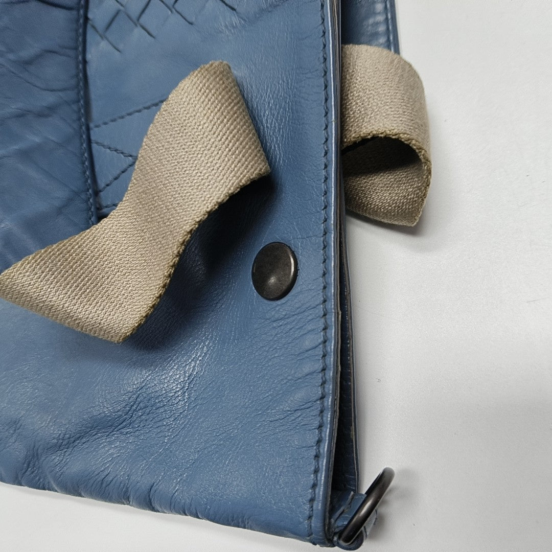 Veneta Calfskin Blue