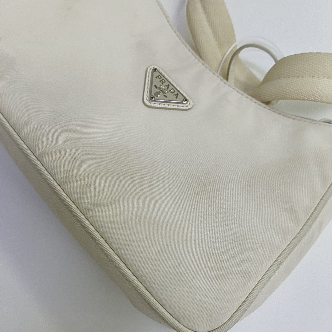 Re-Edition Fabric White