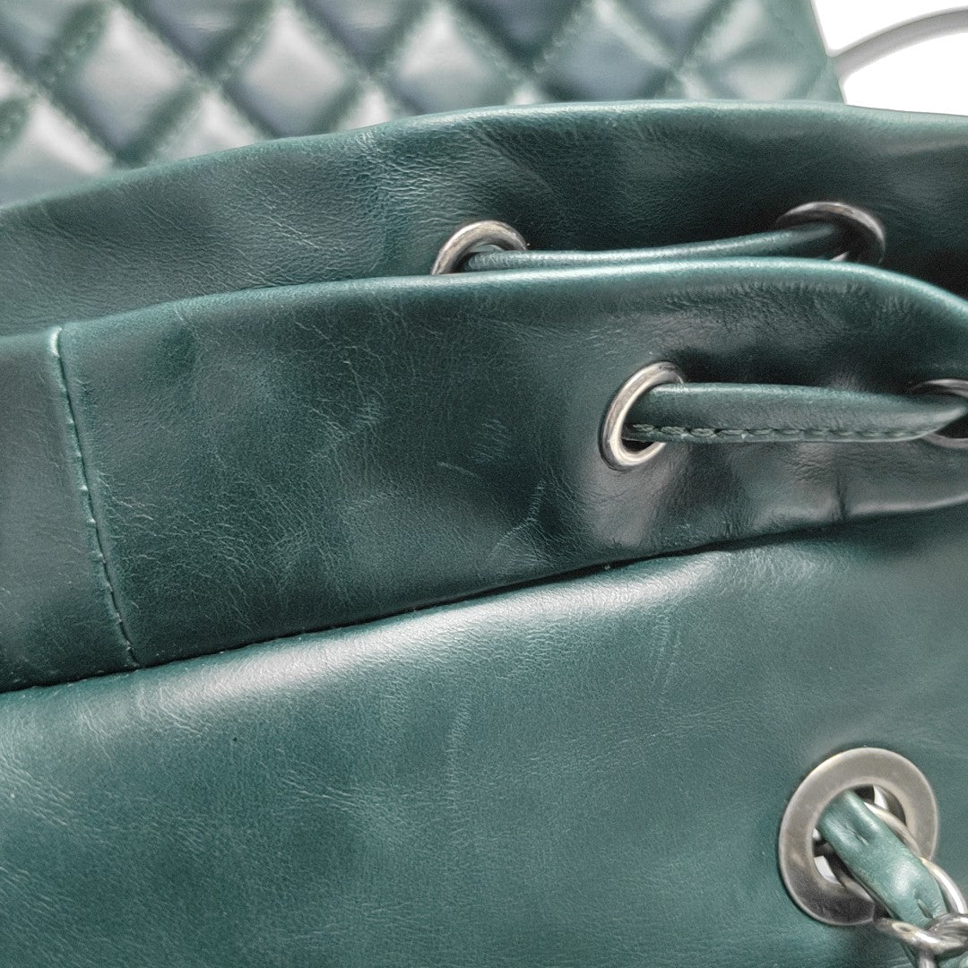 URBAN SPIRIT Quilted Calfskin Green