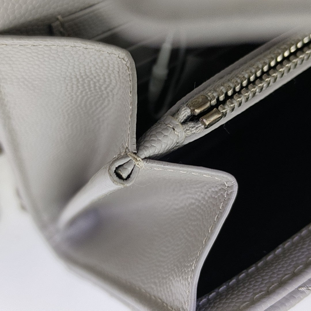 MONOGRAM Medium Chevron Calfskin Gray
