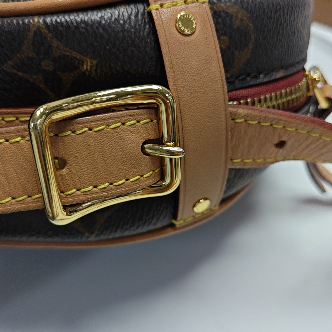 BOITE CHAPEAU PM Monogram Coated Canvas Brown
