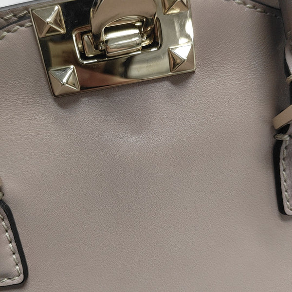 Rockstud Calfskin Pink