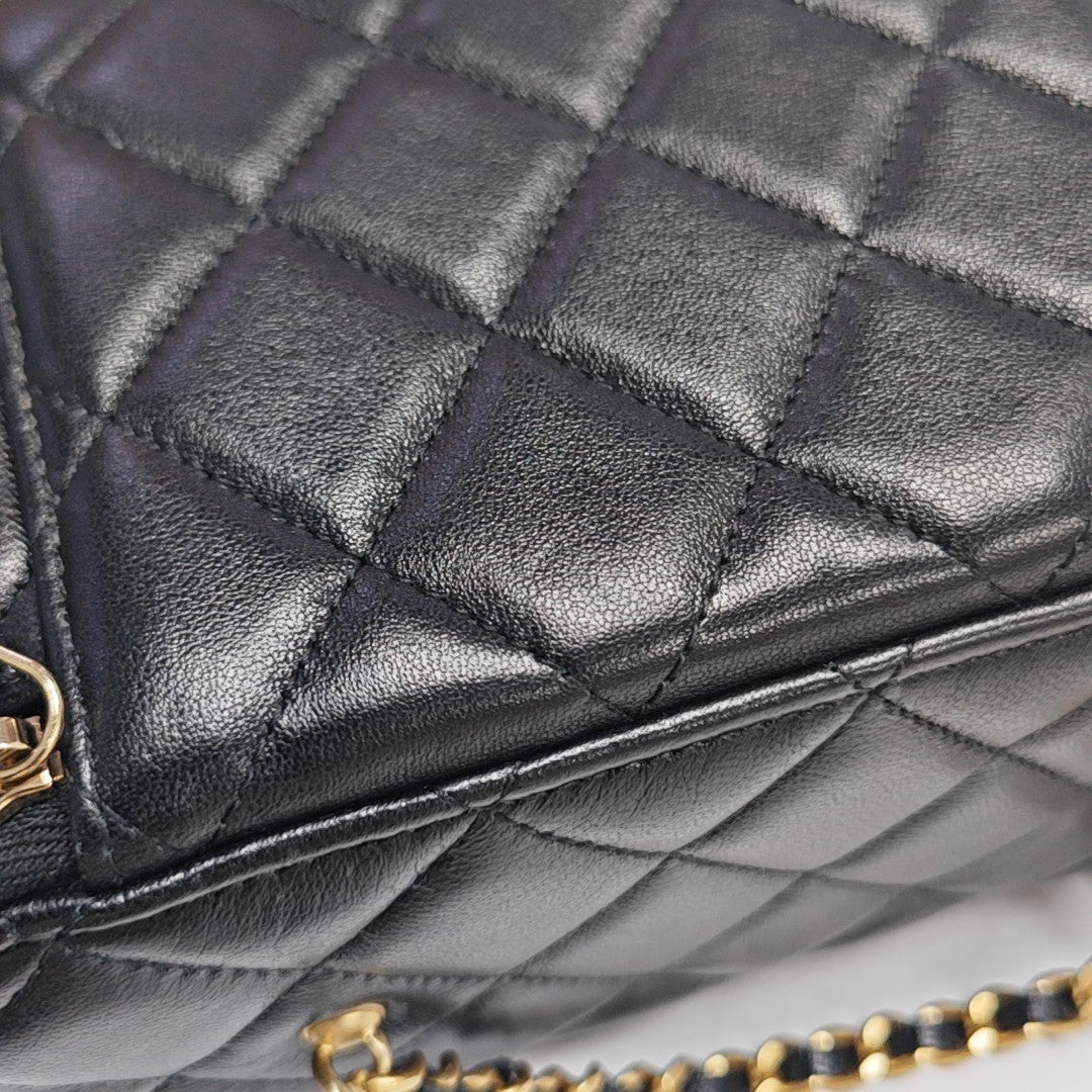 VANITY CASE Small Quilted Lambskin Black