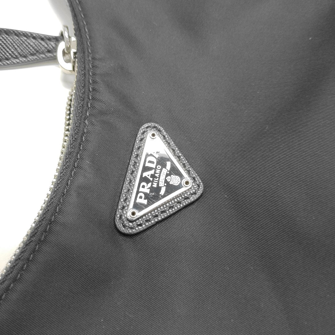 Re-Edition2005 Nylon Black